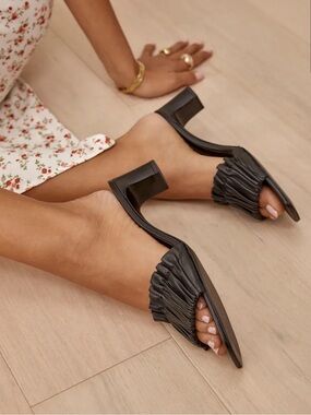 Reformation Black Leather Shereen Ruched Block Heel Mule Sandals Sz 7.5